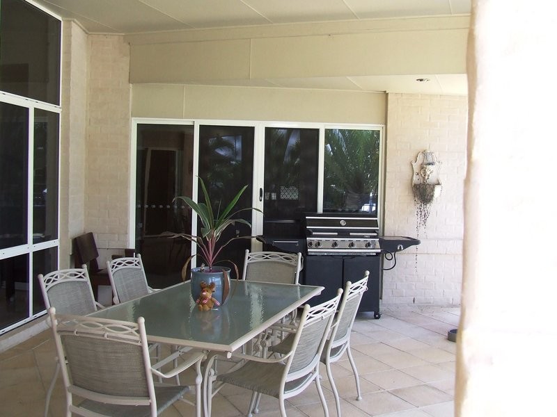 40 Tradewinds Drive, Banksia Beach QLD 4507