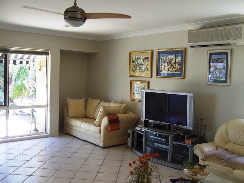 40 Tradewinds Drive, Banksia Beach QLD 4507