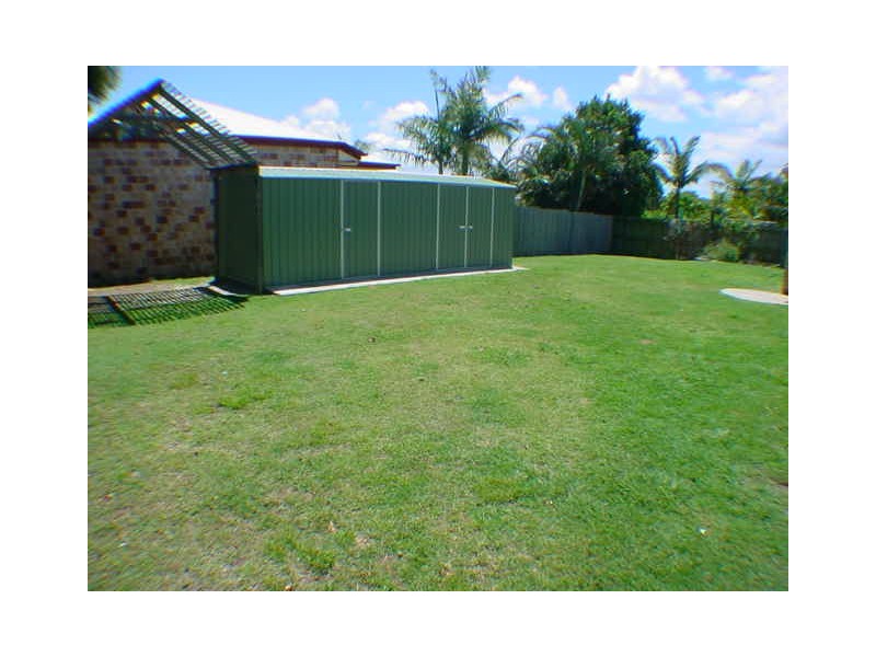 Sandstone Point QLD 4511