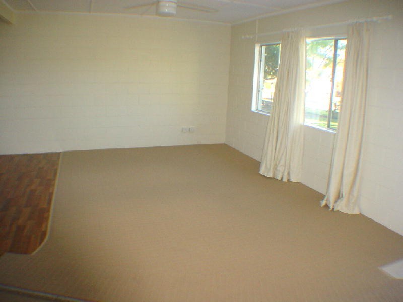 22 Ranald Avenue, Ningi QLD 4511