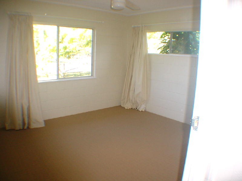 22 Ranald Avenue, Ningi QLD 4511