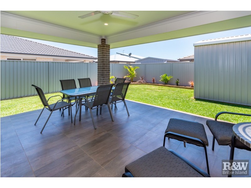 63 Cod Circuit, Bongaree QLD 4507