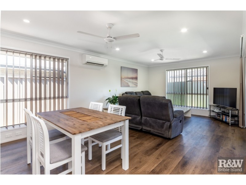 63 Cod Circuit, Bongaree QLD 4507