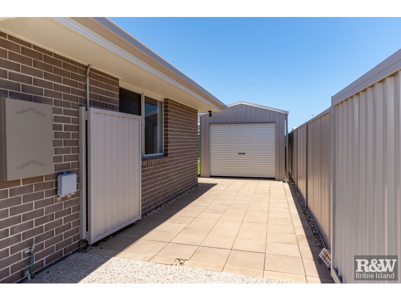 63 Cod Circuit, Bongaree QLD 4507
