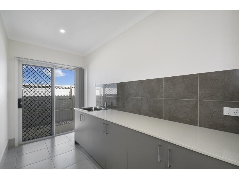 47 Pentas Drive, Bongaree QLD 4507