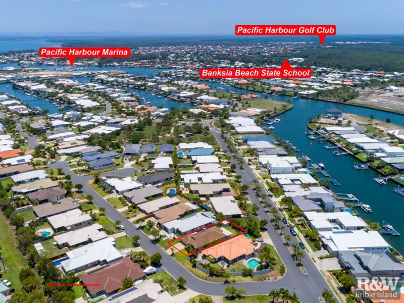 6 Pectoral Place, Banksia Beach QLD 4507