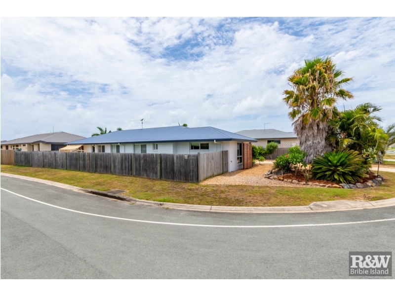 2 Harmony Ave, Bongaree QLD 4507