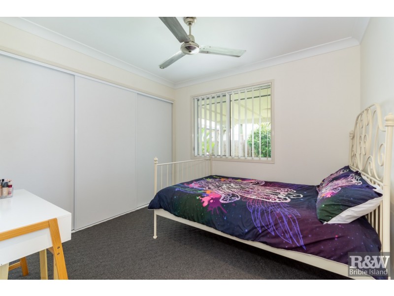 2 Harmony Ave, Bongaree QLD 4507