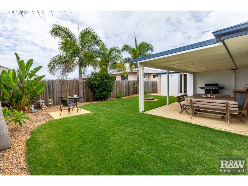 2 Harmony Ave, Bongaree QLD 4507