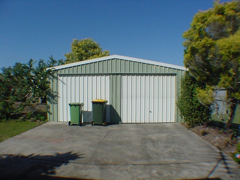 12 Coolgarra Avenue, Bongaree QLD 4507