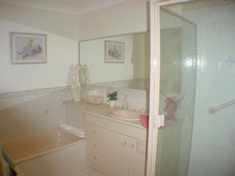 2-75 Phoenix Avenue, Bongaree QLD 4507