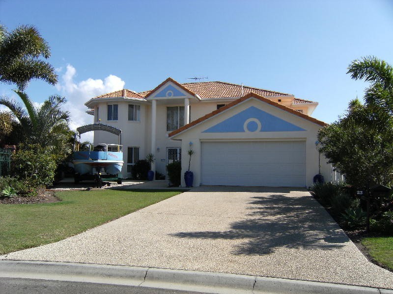 23 Tasman Court, Banksia Beach QLD 4507