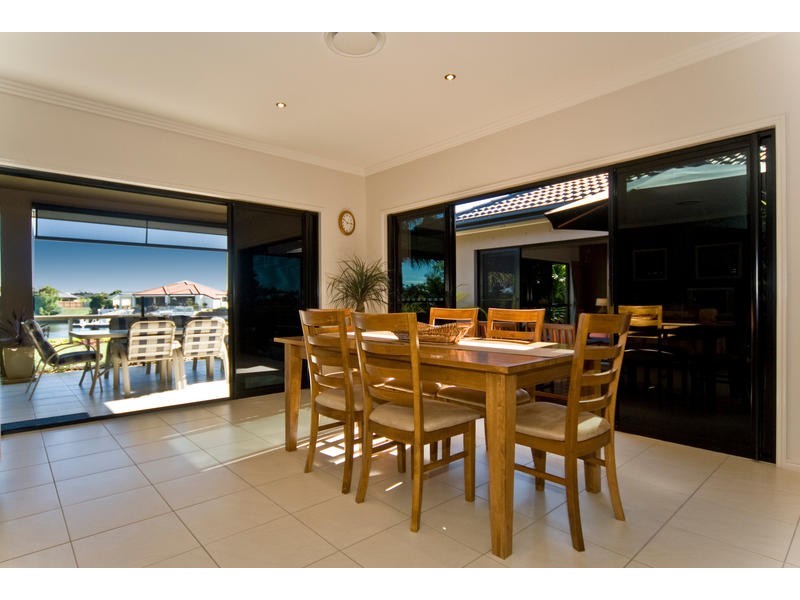 111 Voyagers Drive, Banksia Beach QLD 4507
