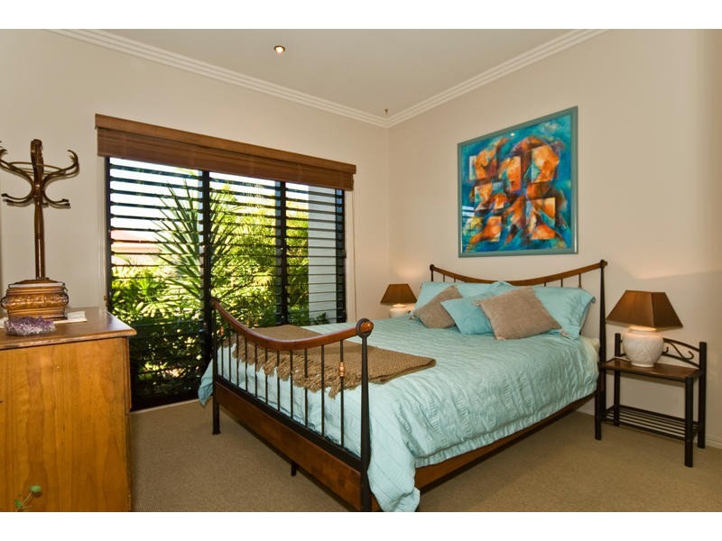 111 Voyagers Drive, Banksia Beach QLD 4507