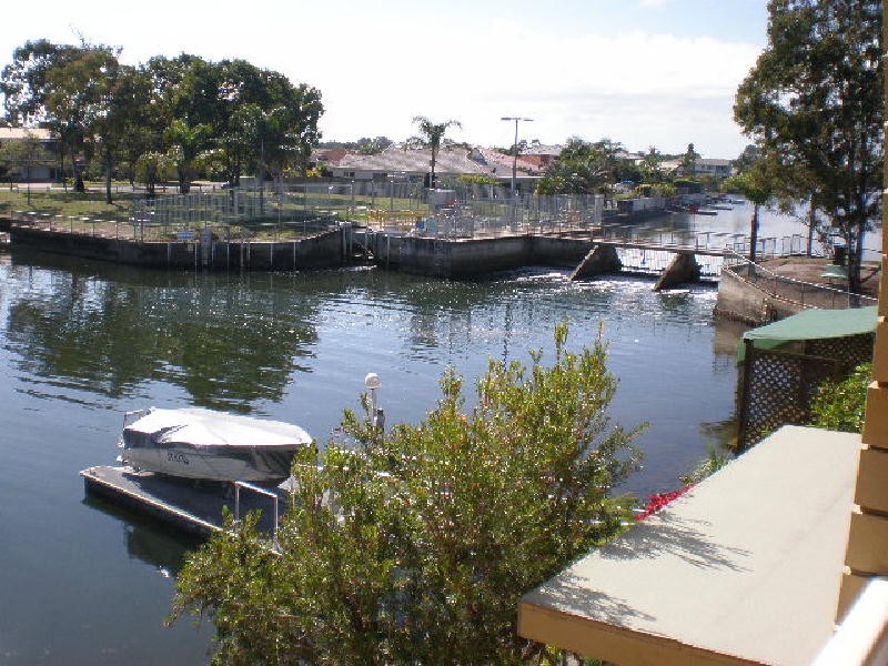 5-3 Dolphin Drive, Bongaree QLD 4507