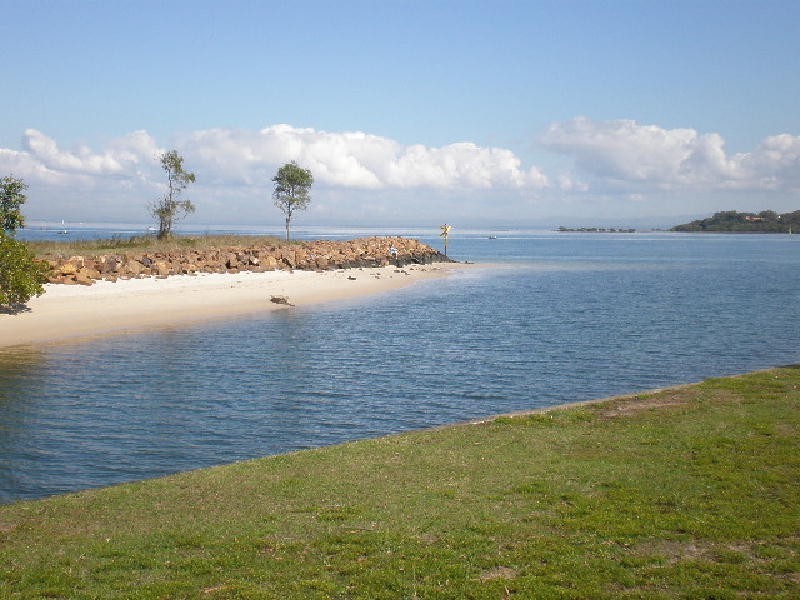 5-3 Dolphin Drive, Bongaree QLD 4507