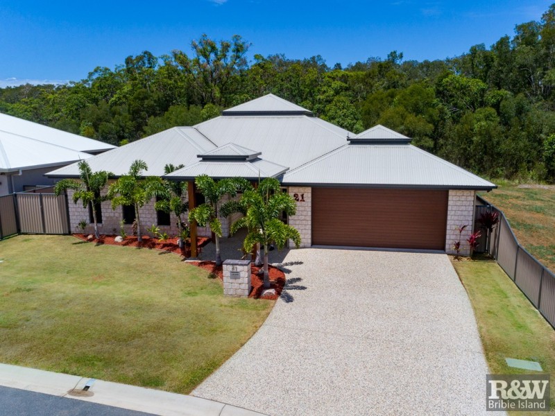 21 Sinclair Place, Ningi QLD 4511