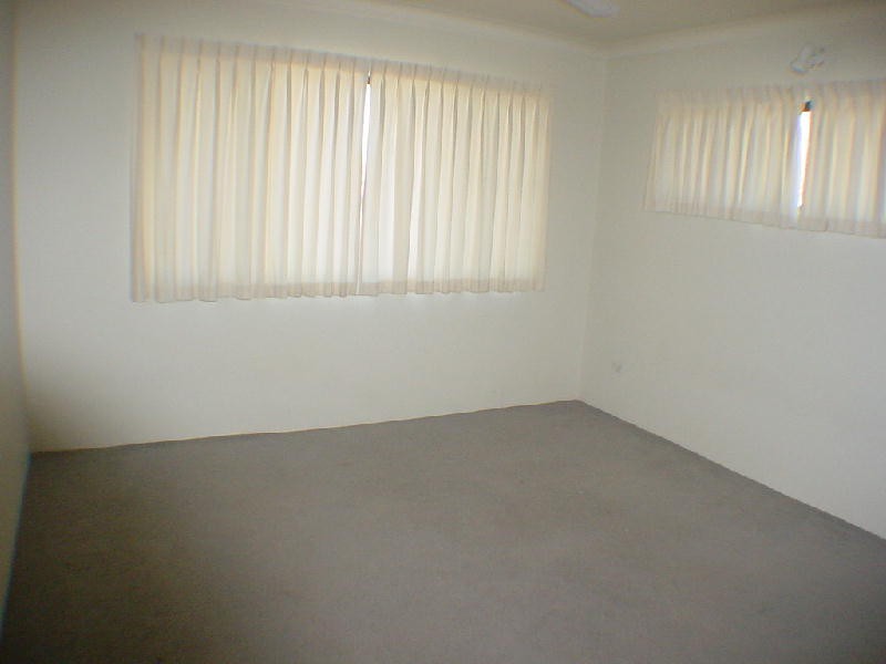 3-28 Bestman Avenue, Bongaree QLD 4507