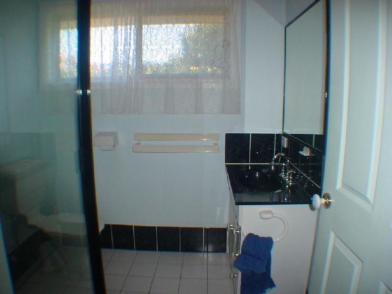 9 Day Place, Sandstone Point QLD 4511