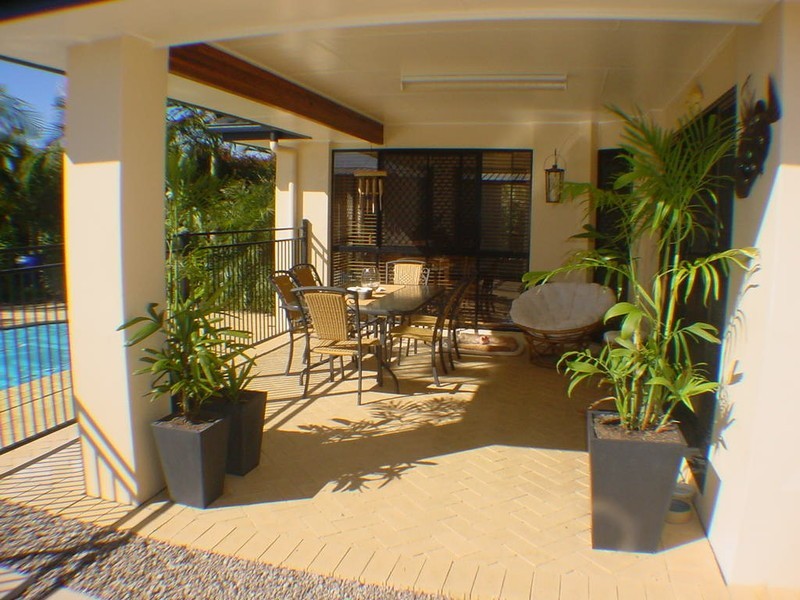 2 Avoca Esplanade, Sandstone Point QLD 4511