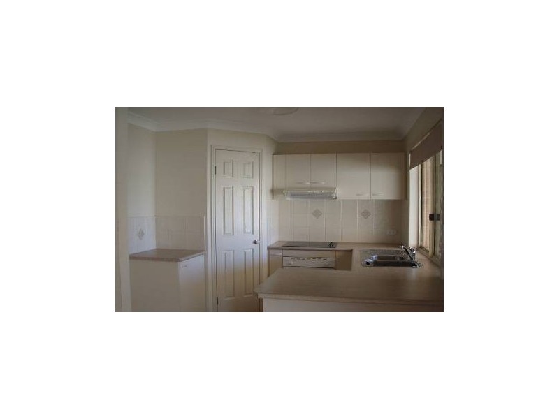 Sandstone Point QLD 4511