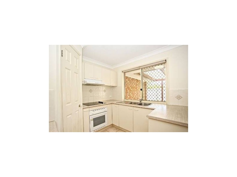 Sandstone Point QLD 4511