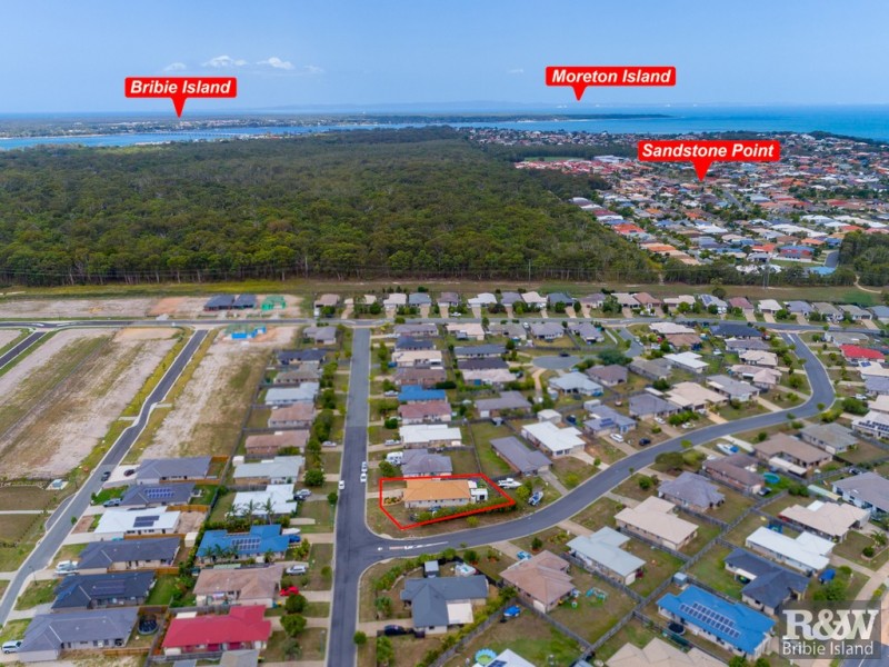 17 Broadleaf Place, Ningi QLD 4511