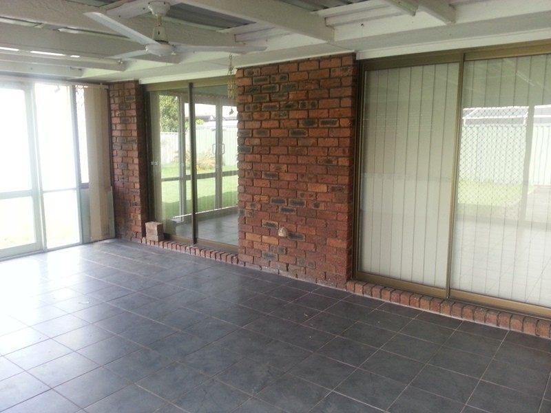 15  Azalea, Bongaree QLD 4507