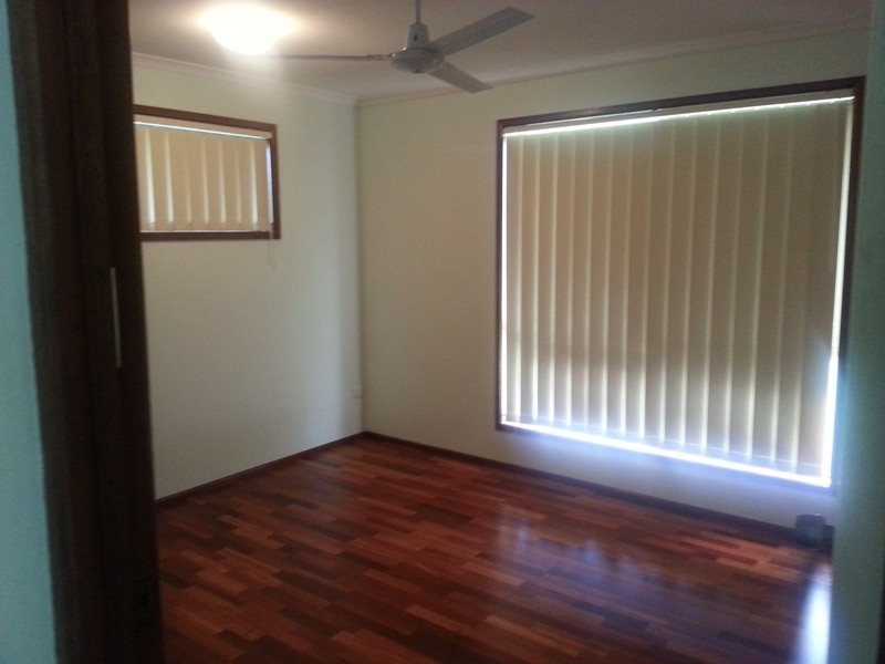 15  Azalea, Bongaree QLD 4507