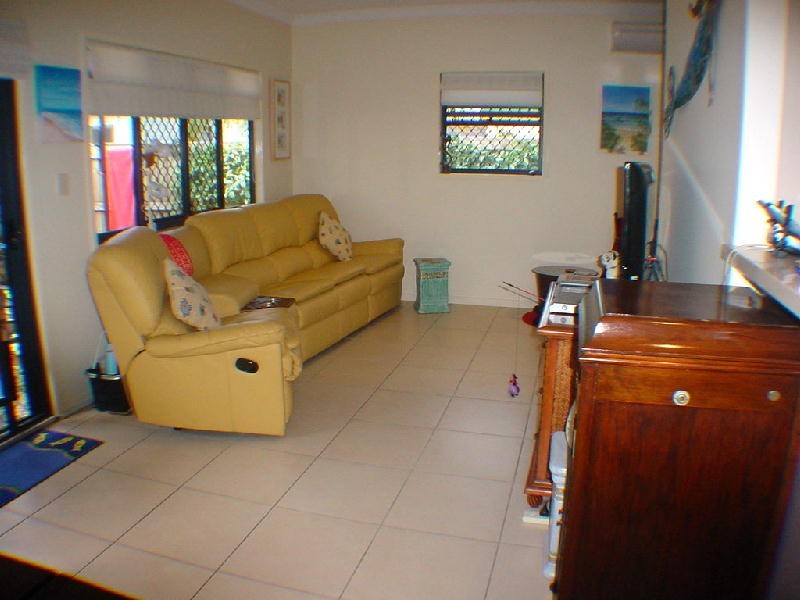 6-49 The Boulevarde, Bongaree QLD 4507