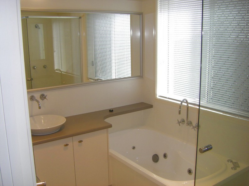 26 Marina Boulevarde, Banksia Beach QLD 4507