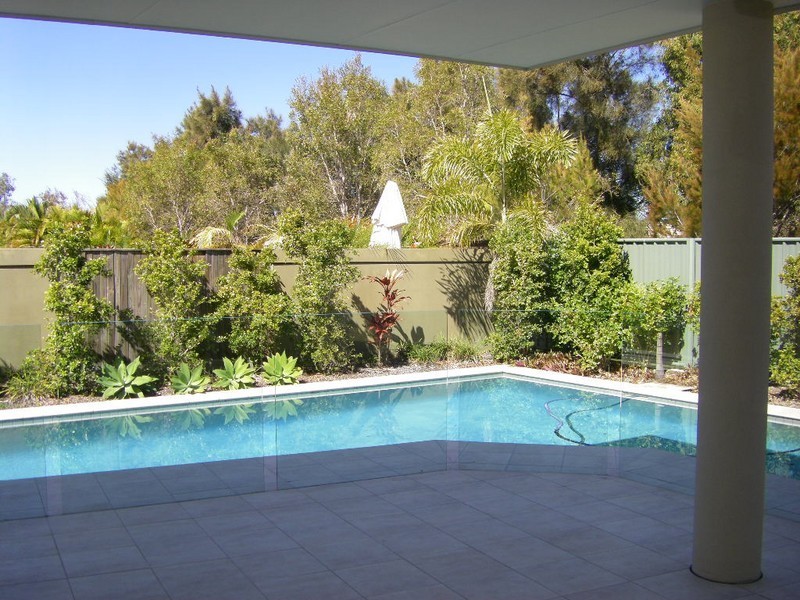 26 Marina Boulevarde, Banksia Beach QLD 4507