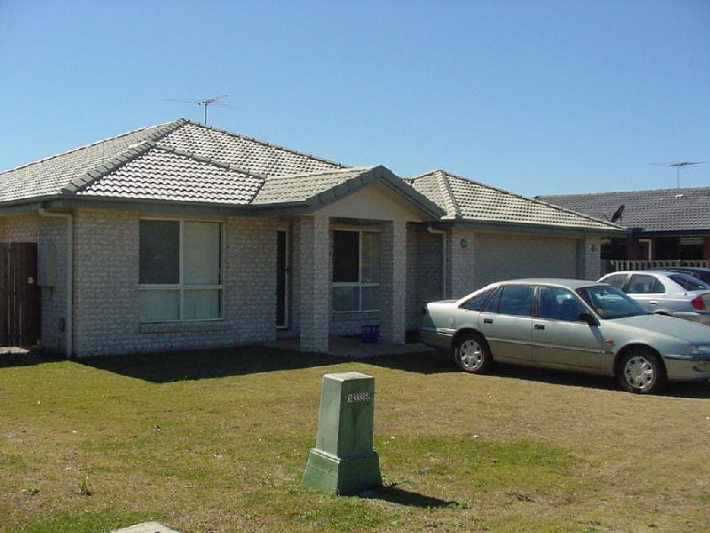 10 Amity Court, Sandstone Point QLD 4511