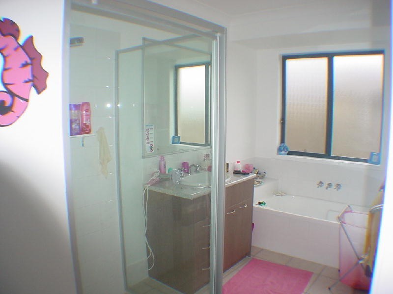 2 Dunwich Court, Sandstone Point QLD 4511