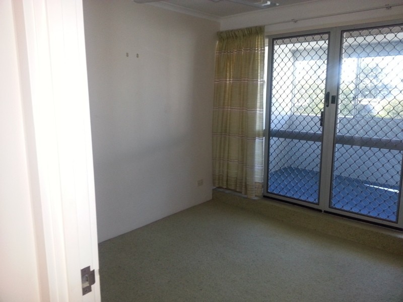 Sandstone Point QLD 4511