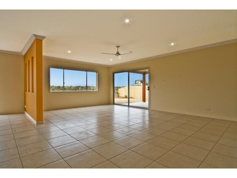 57 Sandheath Drive, Ningi QLD 4511