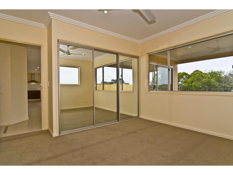 57 Sandheath Drive, Ningi QLD 4511