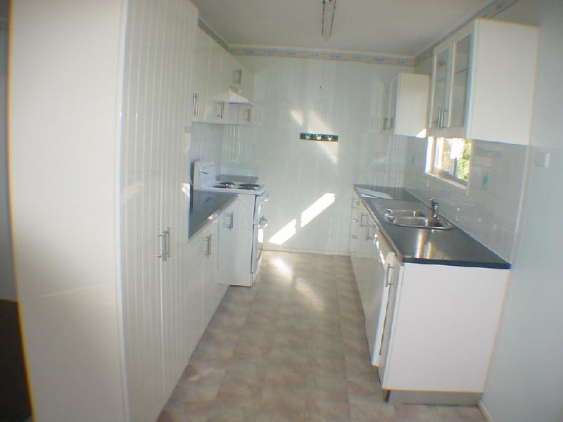 25 Palm Avenue, Bongaree QLD 4507