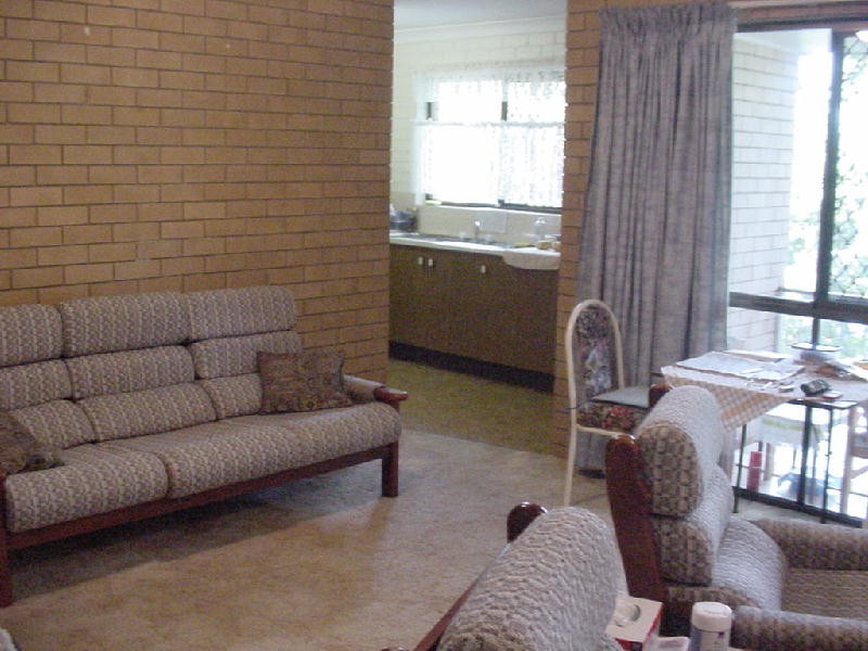 4-15 Palm Avenue, Bongaree QLD 4507