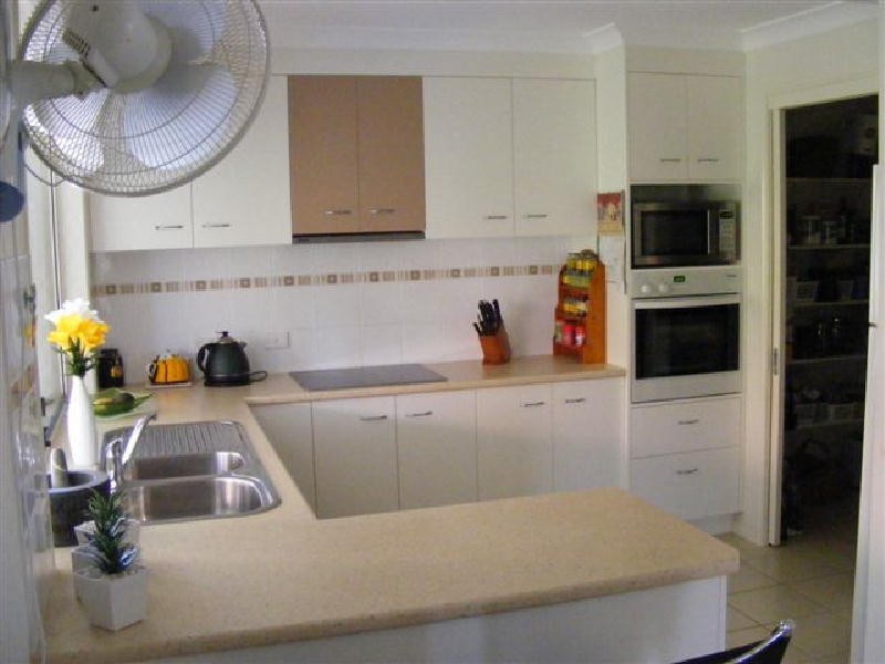 23 Seaforth Street, Sandstone Point QLD 4511