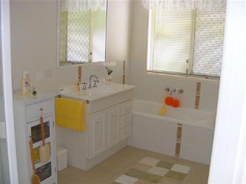 23 Seaforth Street, Sandstone Point QLD 4511