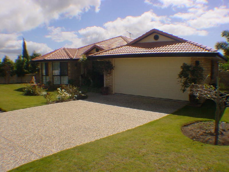 26 Seaforth Street, Sandstone Point QLD 4511
