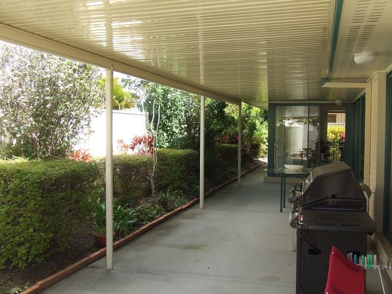 212 Endeavour Drive, Banksia Beach QLD 4507