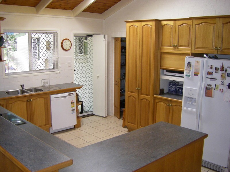 28 Spowers Street, Bongaree QLD 4507