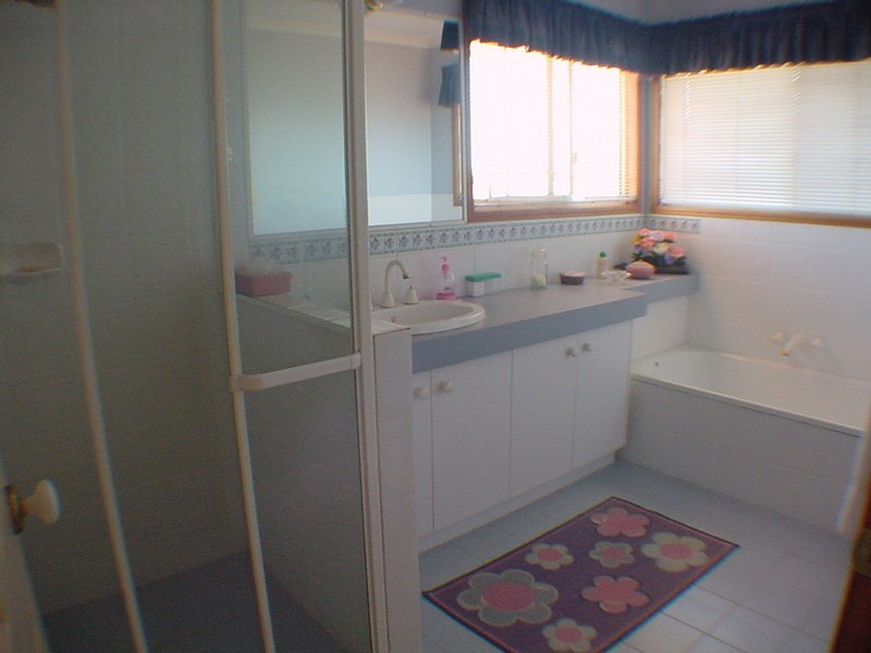 7 Tasman Court, Banksia Beach QLD 4507