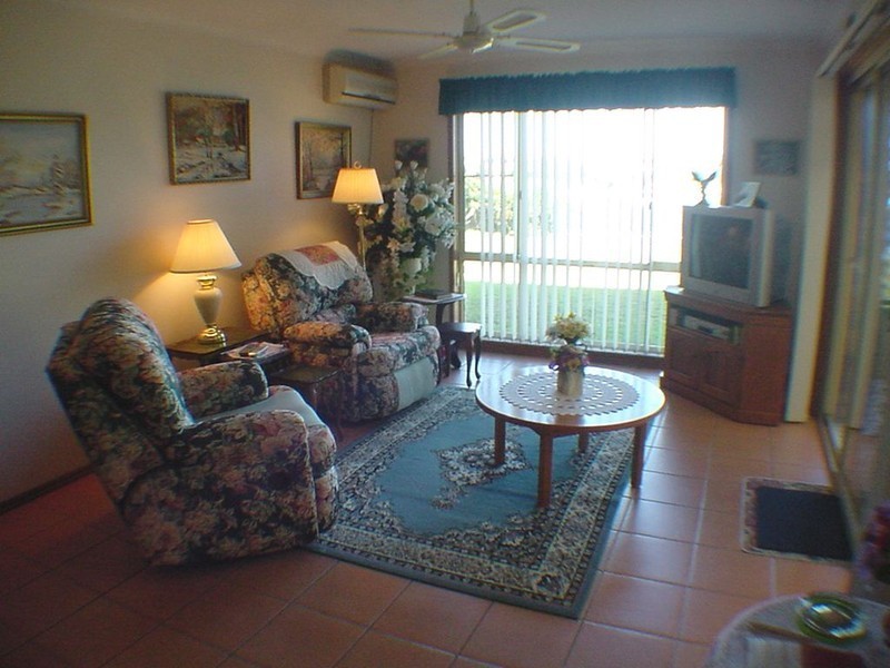 7 Tasman Court, Banksia Beach QLD 4507