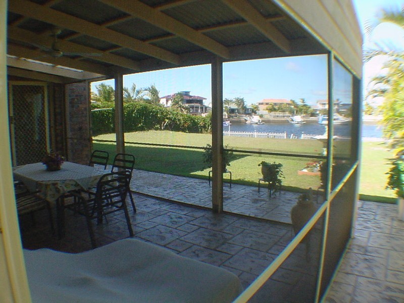 7 Tasman Court, Banksia Beach QLD 4507