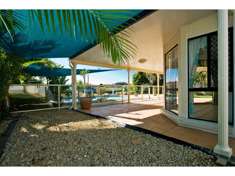 107 Voyagers Drive, Banksia Beach QLD 4507