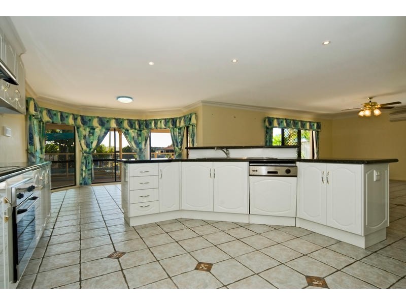 107 Voyagers Drive, Banksia Beach QLD 4507