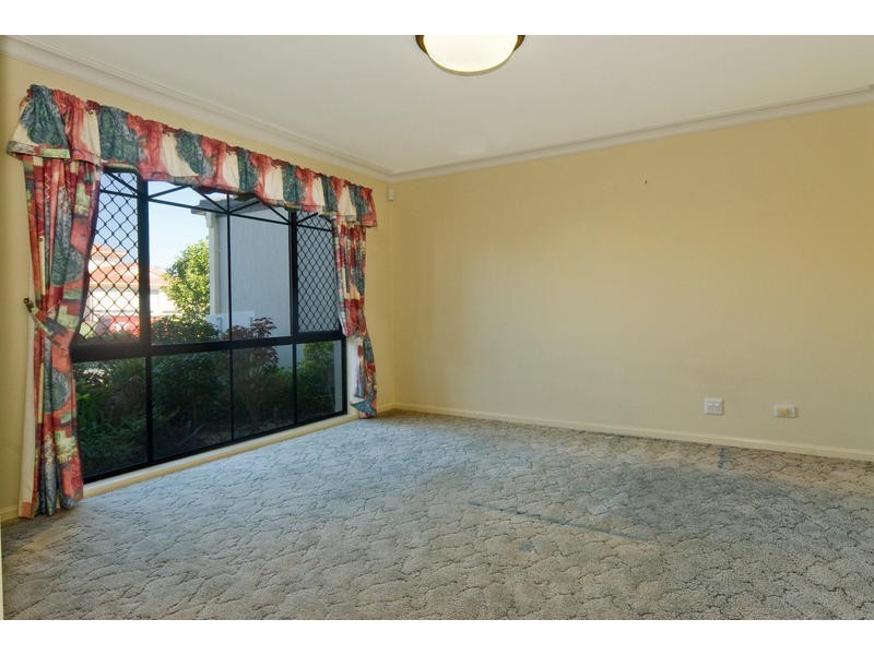 107 Voyagers Drive, Banksia Beach QLD 4507